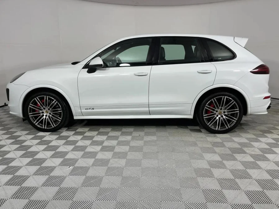 Used 2015 Porsche Cayenne GTS - WeBuyCars Silverlakes