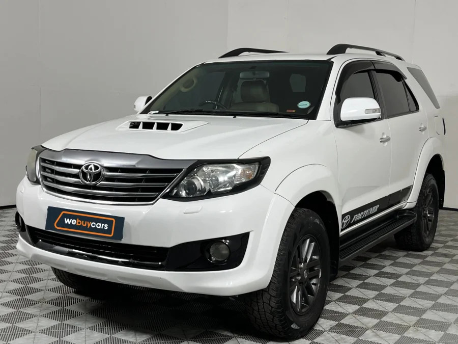 Used 2012 Toyota Fortuner 3.0D-4D 4x4 Limited auto - WeBuyCars Pietermaritzburg Used 2012 Toyota Fortuner 3.0D-4D 4x4 Limited auto - WeBuyCars Pietermaritzburg