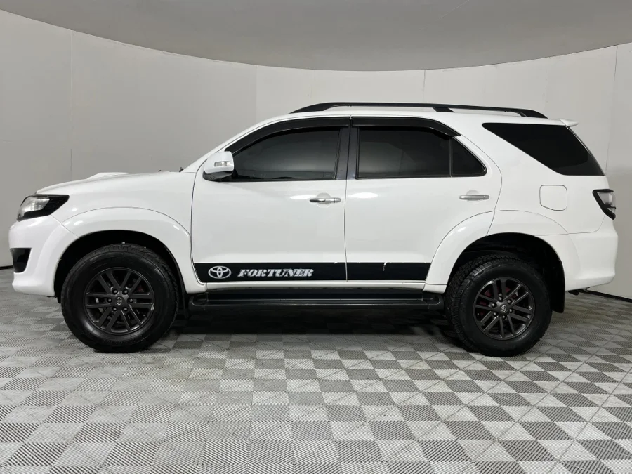 Used 2012 Toyota Fortuner 3.0D-4D 4x4 Limited auto - WeBuyCars Pietermaritzburg Used 2012 Toyota Fortuner 3.0D-4D 4x4 Limited auto - WeBuyCars Pietermaritzburg
