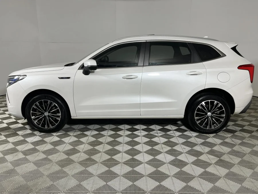 Used 2023 Haval Jolion 1.5 HEV Super Luxury - WeBuyCars Germiston