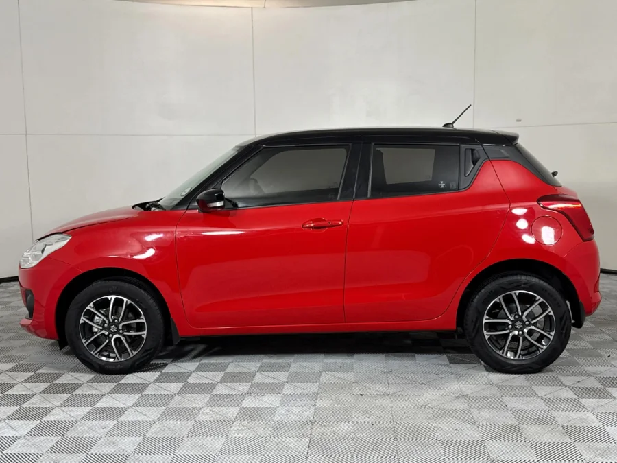 Used 2022 Suzuki Swift 1.2 GLX manual - WeBuyCars Midstream