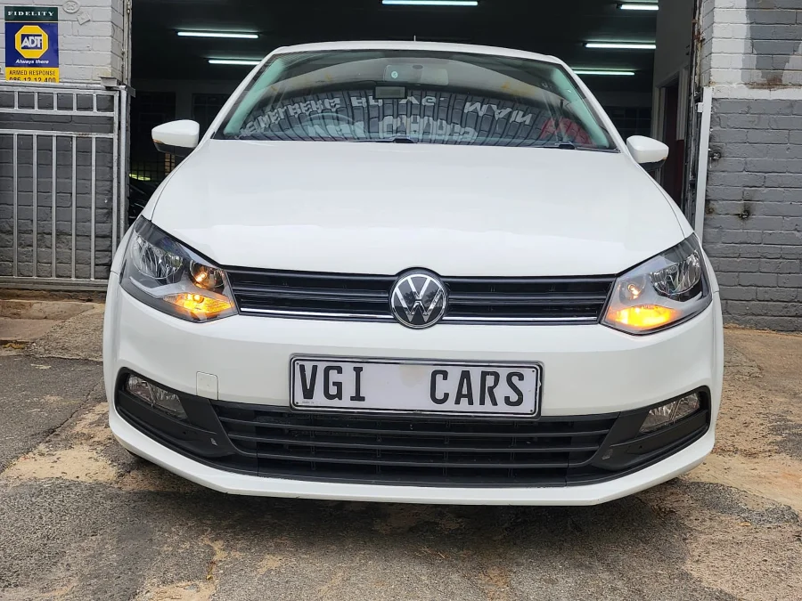 Used 2011 Volkswagen Polo 1.4 Comfortline - S and B Auto Group Used 2011 Volkswagen Polo 1.4 Comfortline - S and B Auto Group