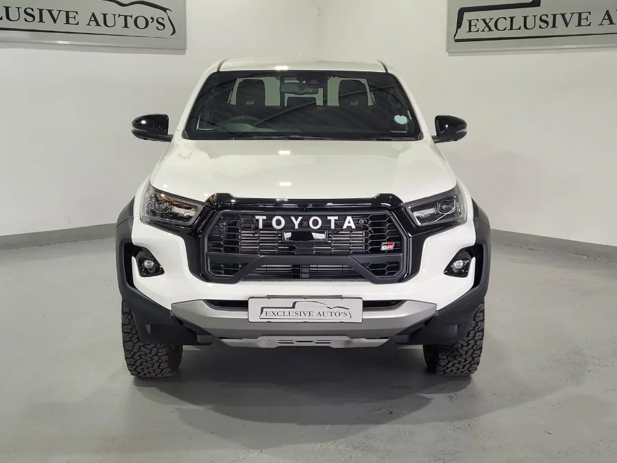 Used 2025 Toyota Hilux 2.8GD-6 double cab 4x4 GR-Sport - Exclusive Auto Used 2025 Toyota Hilux 2.8GD-6 double cab 4x4 GR-Sport - Exclusive Auto