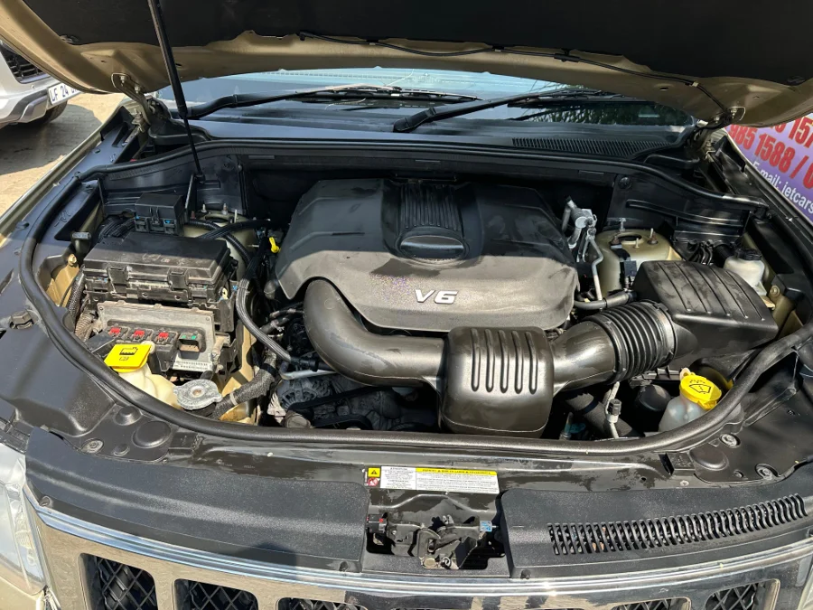 Used 2011 Jeep Cherokee 3.7L Limited - Jet Cars Used 2011 Jeep Cherokee 3.7L Limited - Jet Cars
