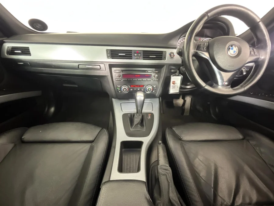 Used 2010 BMW 3 Series 320i auto - WeBuyCars Riverhorse Used 2010 BMW 3 Series 320i auto - WeBuyCars Riverhorse