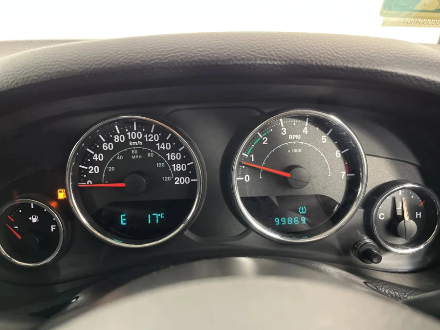 Used 2013 Jeep Wrangler 3.8L Rubicon - WeBuyCars JHB South