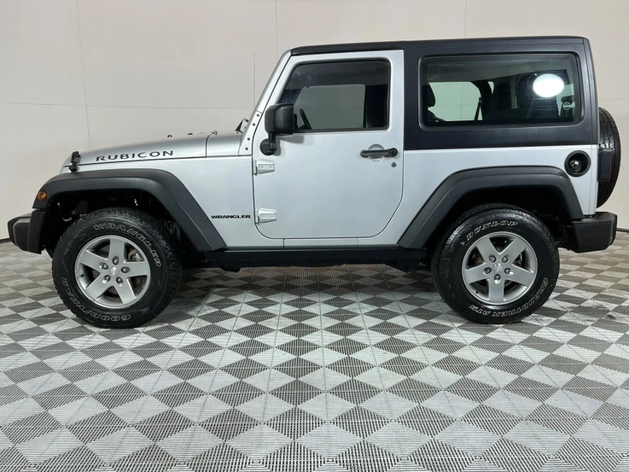Used 2013 Jeep Wrangler 3.8L Rubicon - WeBuyCars JHB South