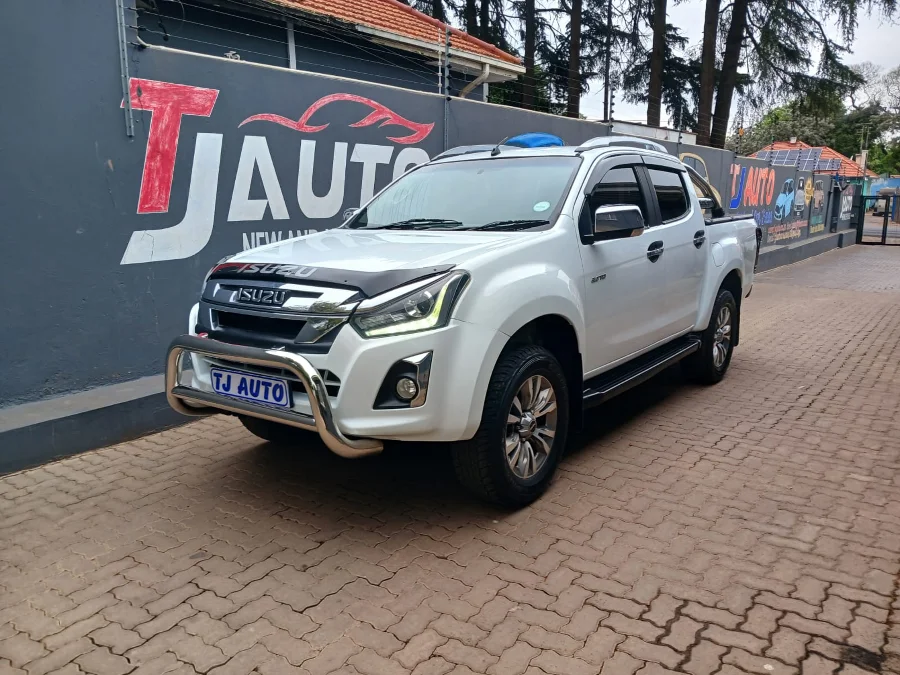Used 2019 Isuzu D-Max 300 3.0TD double cab 4x4 LX auto - TJ Auto Car Sales