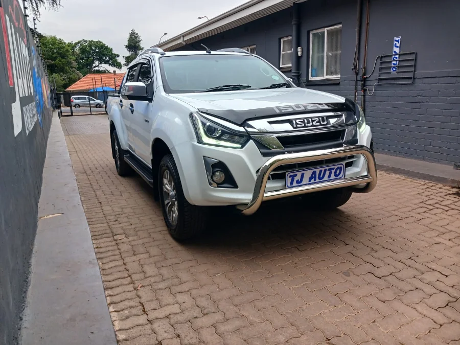 Used 2019 Isuzu D-Max 300 3.0TD double cab 4x4 LX auto - TJ Auto Car Sales