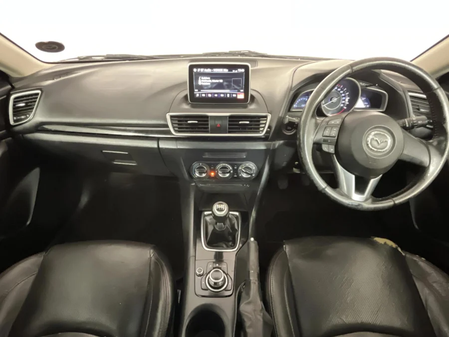 Used 2015 Mazda Mazda3 hatch 2.0 Individual - WeBuyCars JHB South Used 2015 Mazda Mazda3 hatch 2.0 Individual - WeBuyCars JHB South