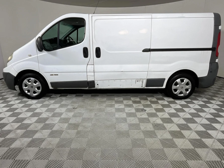 Used 2012 Renault Trafic 1.9dCi panel van - WeBuyCars The Dome