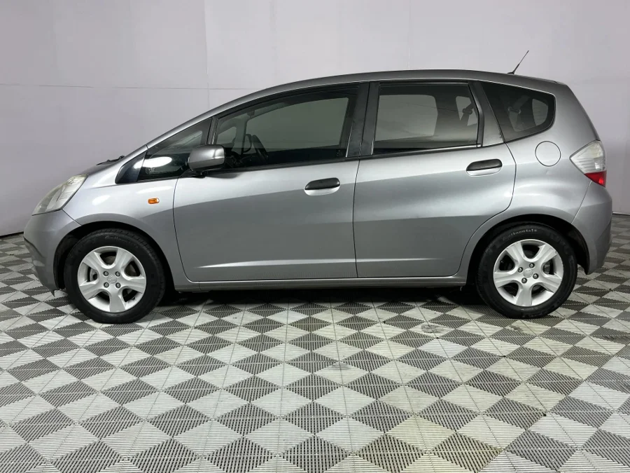 Used 2009 Honda Jazz 1.4 LX - WeBuyCars Brackenfell Cape Town Used 2009 Honda Jazz 1.4 LX - WeBuyCars Brackenfell Cape Town