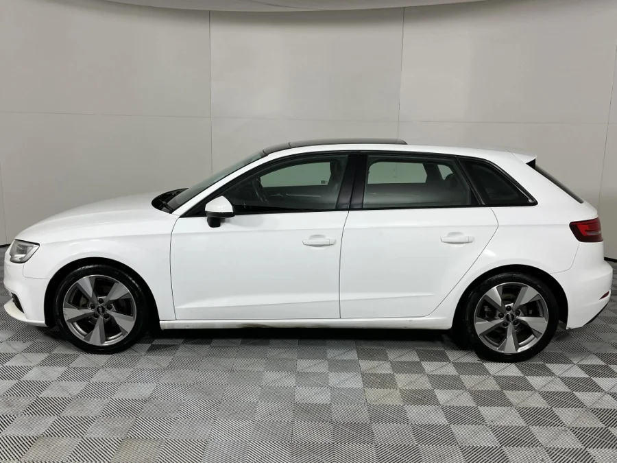 Used 2018 Audi A3 Sportback 35TFSI Black Edition - WeBuyCars Mbombela Used 2018 Audi A3 Sportback 35TFSI Black Edition - WeBuyCars Mbombela