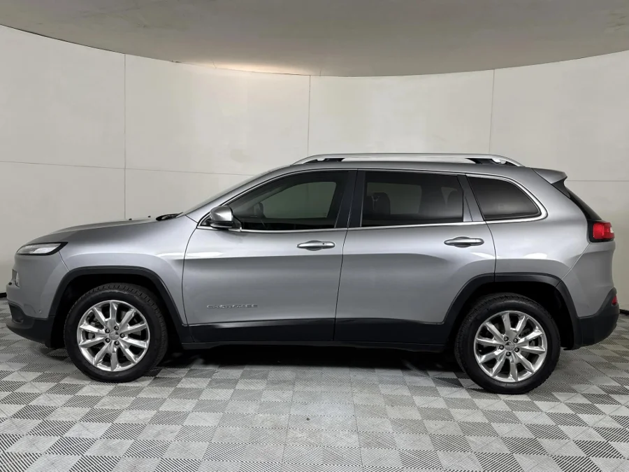 Used 2015 Jeep Cherokee 3.2L Limited 75th Anniversary Edition - WeBuyCars Midstream Used 2015 Jeep Cherokee 3.2L Limited 75th Anniversary Edition - WeBuyCars Midstream