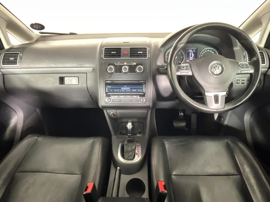 Used 2013 Volkswagen Touran 2.0TDI Trendline auto - WeBuyCars The Dome