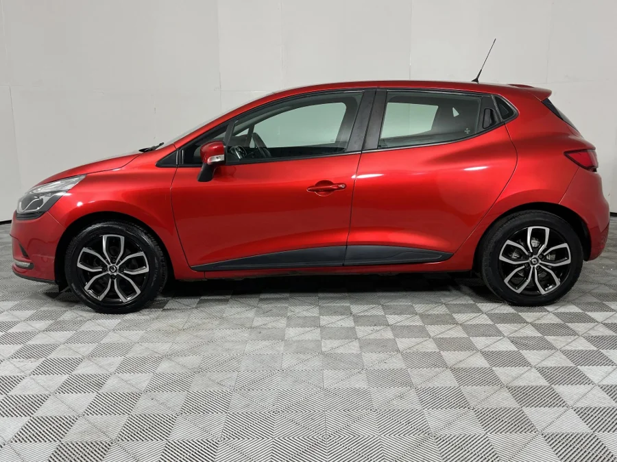 Used 2018 Renault Clio 88kW turbo Expression auto - WeBuyCars Pietermaritzburg Used 2018 Renault Clio 88kW turbo Expression auto - WeBuyCars Pietermaritzburg