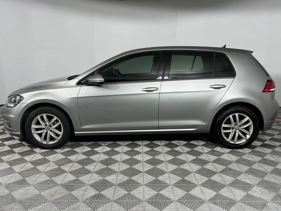 Used 2017 Volkswagen Golf 1.0TSI Comfortline - WeBuyCars Brackenfell Cape Town Used 2017 Volkswagen Golf 1.0TSI Comfortline - WeBuyCars Brackenfell Cape Town