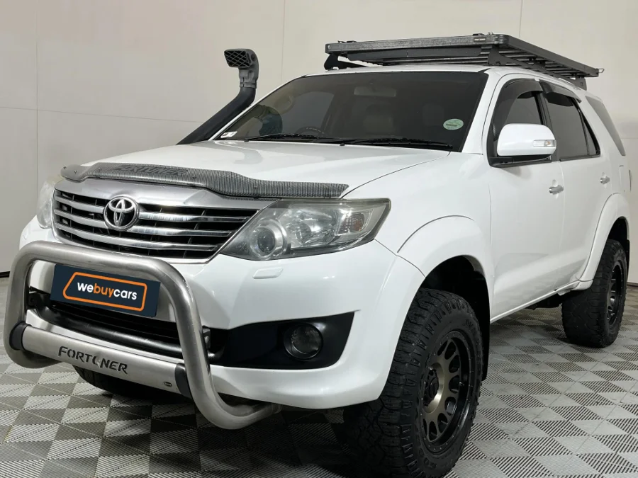 Used 2011 Toyota Fortuner 4.0 V6 4x4 Epic - WeBuyCars JHB South Used 2011 Toyota Fortuner 4.0 V6 4x4 Epic - WeBuyCars JHB South
