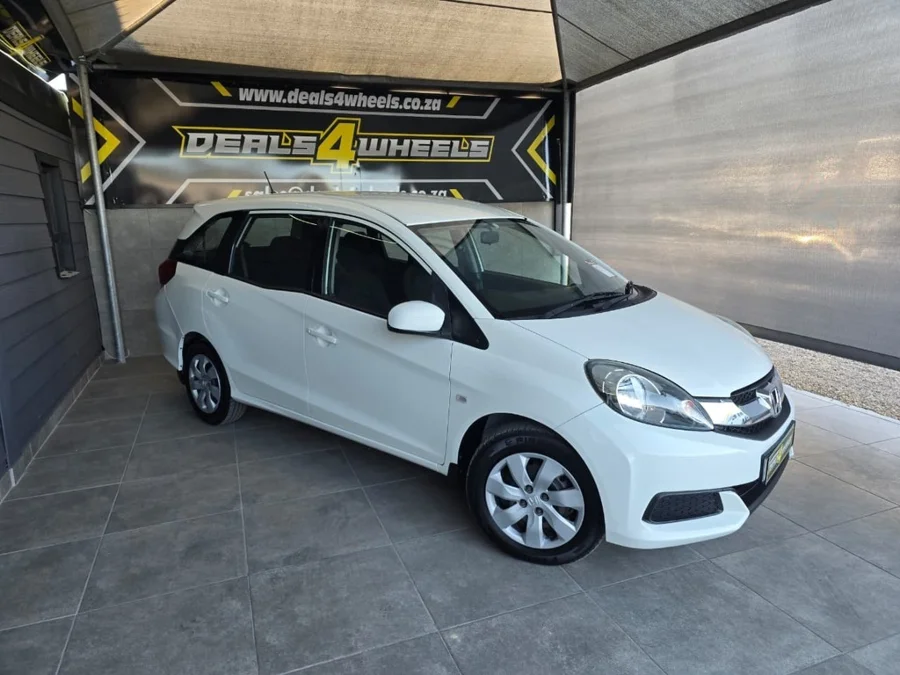 Used 2014 Honda Mobilio 1.5 Trend - Deals 4 Wheels Used 2014 Honda Mobilio 1.5 Trend - Deals 4 Wheels