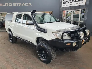 Used 2010 Toyota Hilux V6 4.0 double cab 4x4 Raider Legend 40