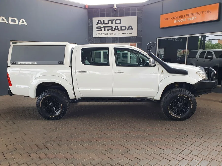 Used 2010 Toyota Hilux V6 4.0 double cab 4x4 Raider Legend 40 - Auto Strada Gezina Used 2010 Toyota Hilux V6 4.0 double cab 4x4 Raider Legend 40 - Auto Strada Gezina