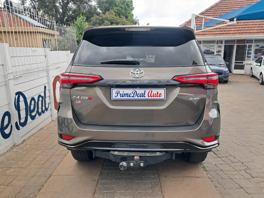 Used 2023 Toyota Fortuner 2.4GD-6 4x4 - Prime Deal Auto Used 2023 Toyota Fortuner 2.4GD-6 4x4 - Prime Deal Auto
