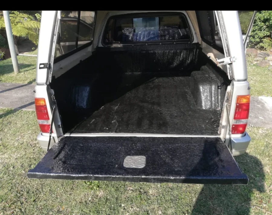 New 2002 Ford Bantam 1.3i - Private Seller