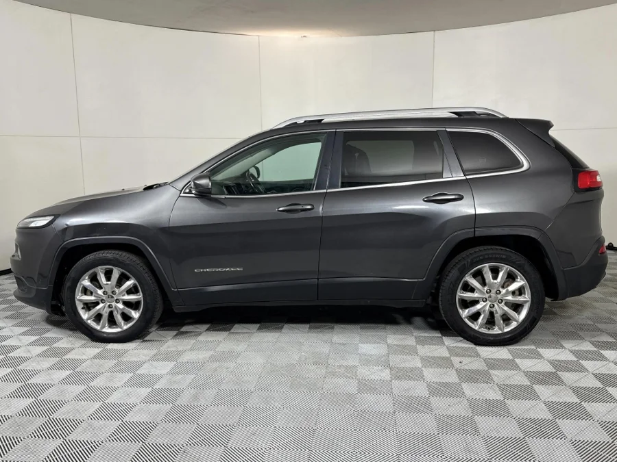 Used 2015 Jeep Cherokee 3.2L Limited 75th Anniversary Edition - WeBuyCars Midstream Used 2015 Jeep Cherokee 3.2L Limited 75th Anniversary Edition - WeBuyCars Midstream