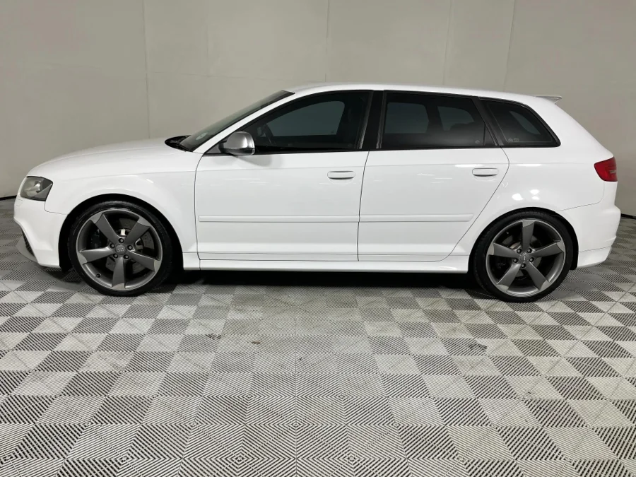 Used 2012 Audi RS3 Sportback quattro - WeBuyCars The Dome Used 2012 Audi RS3 Sportback quattro - WeBuyCars The Dome