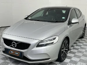 Used 2020 Volvo V40 D4 Inscription