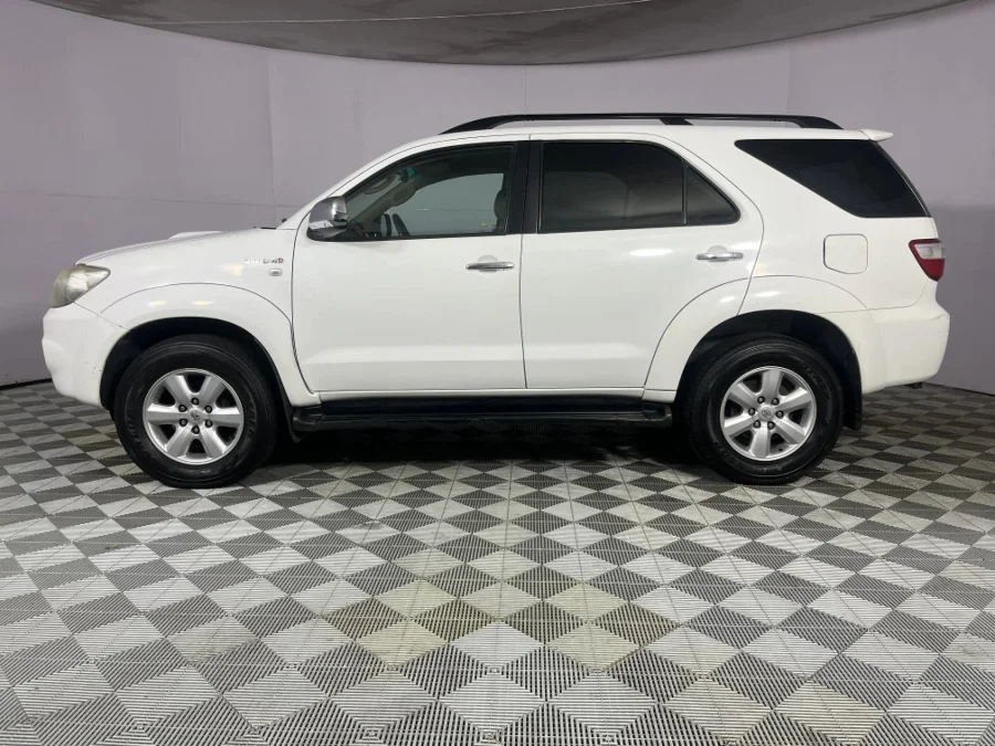 Used 2010 Toyota Fortuner 3.0D-4D 4x4 - WeBuyCars Germiston Used 2010 Toyota Fortuner 3.0D-4D 4x4 - WeBuyCars Germiston
