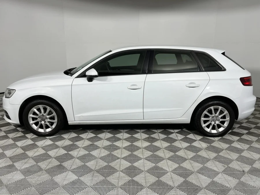 Used 2013 Audi A3 Sportback 1.6TDI S - WeBuyCars Richmond