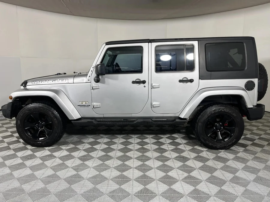 Used 2010 Jeep Wrangler Unlimited 2.8CRD Altitude - WeBuyCars Richmond