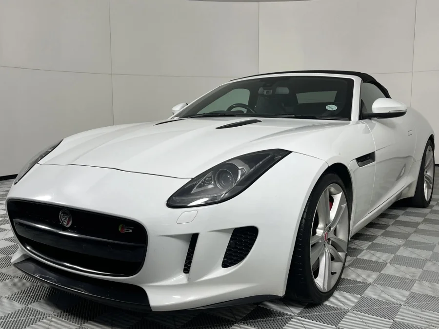 Used 2014 Jaguar F-Type S convertible - WeBuycars East London Used 2014 Jaguar F-Type S convertible - WeBuycars East London