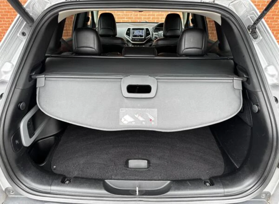 Used 2016 Jeep Cherokee 3.2L Limited 75th Anniversary Edition - Khensani Imports And Exports Used 2016 Jeep Cherokee 3.2L Limited 75th Anniversary Edition - Khensani Imports And Exports