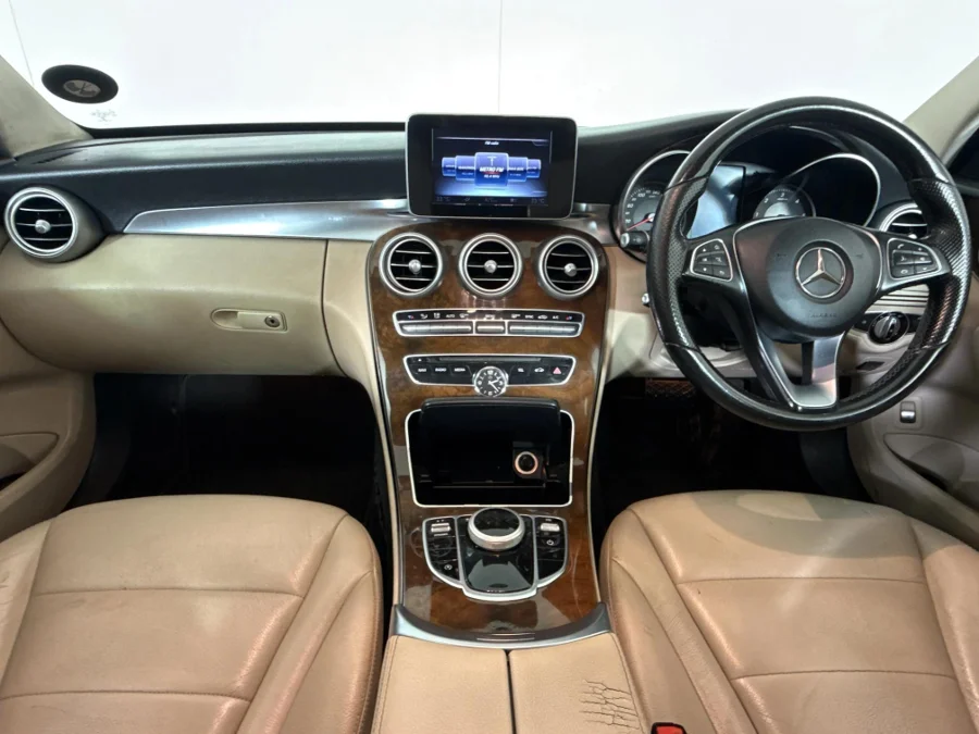 Used 2015 Mercedes-Benz C-Class C220d auto - WeBuyCars Midstream