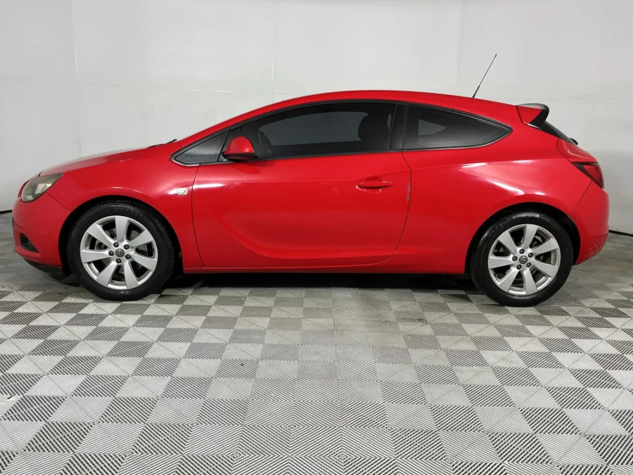 Used 2012 Opel Astra GTC 1.4 Turbo Enjoy - WeBuyCars Silverlakes Used 2012 Opel Astra GTC 1.4 Turbo Enjoy - WeBuyCars Silverlakes