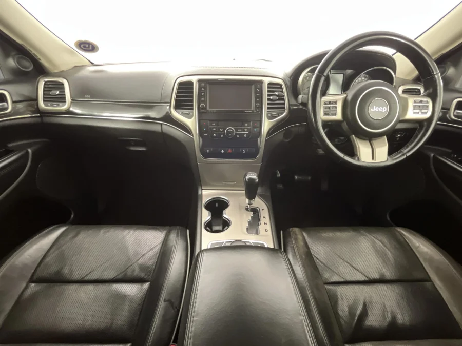 Used 2013 Jeep Grand Cherokee 3.0CRD Overland - WeBuyCars Silverlakes Used 2013 Jeep Grand Cherokee 3.0CRD Overland - WeBuyCars Silverlakes
