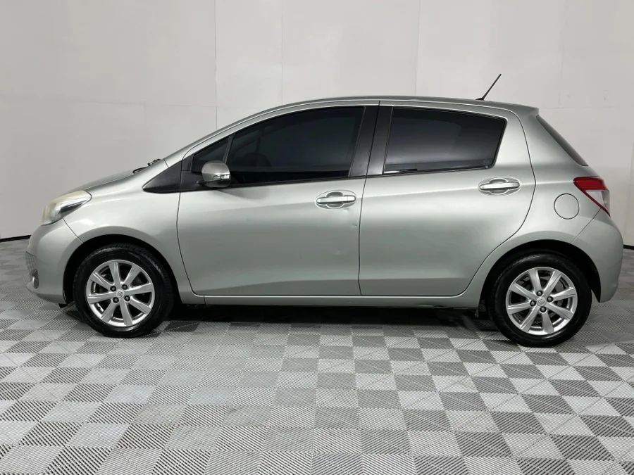 Used 2012 Toyota Yaris 5-door 1.3 XR - WeBuyCars Gqeberha