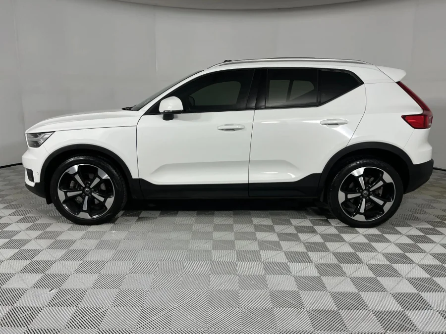 Used 2019 Volvo XC40 T5 AWD Momentum - WeBuyCars Midstream Used 2019 Volvo XC40 T5 AWD Momentum - WeBuyCars Midstream