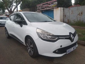 Used 2015 Renault Clio 66kW turbo Blaze