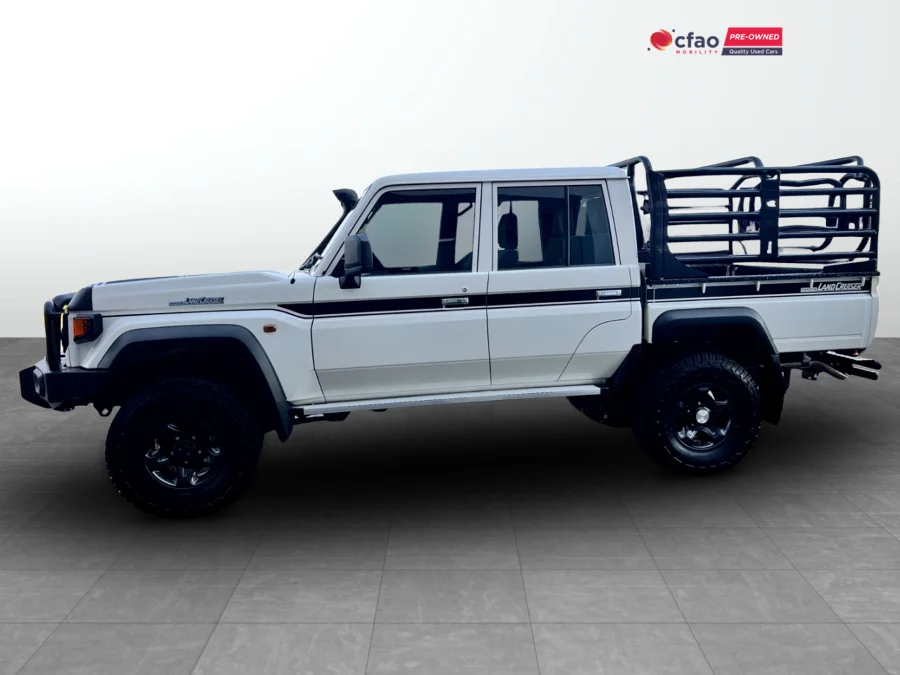 Used 2025 Toyota Land Cruiser 79 2.8GD-6 double cab - CFAO Mobility Toyota Carnival Used 2025 Toyota Land Cruiser 79 2.8GD-6 double cab - CFAO Mobility Toyota Carnival