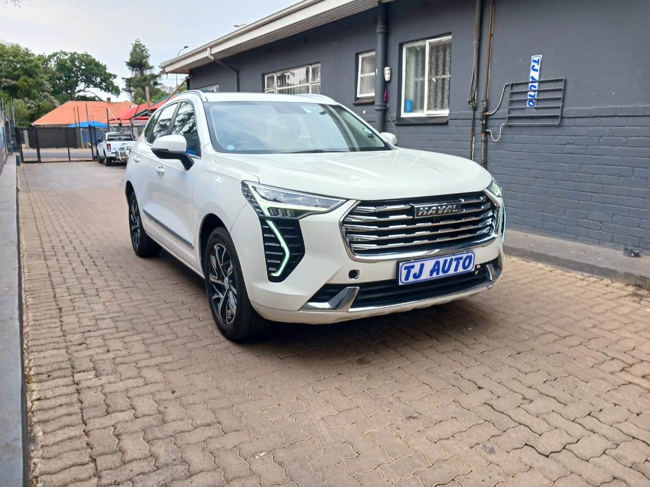 Used 2023 Haval Jolion 1.5T Luxury auto