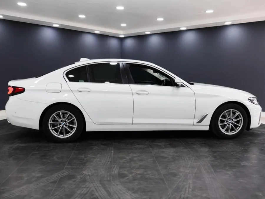 Used 2021 BMW 5 Series 520d - ICar Gezina Used 2021 BMW 5 Series 520d - ICar Gezina