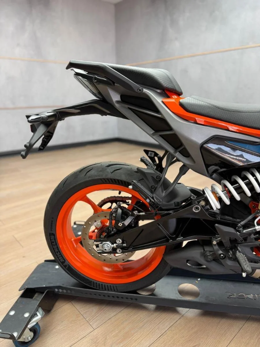 New 2026 KTM 390 Duke - UB Leisure New 2026 KTM 390 Duke - UB Leisure