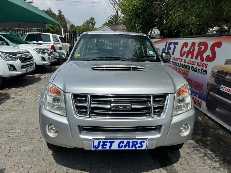Used 2008 Isuzu KB 300D-Teq double cab LX - Jet Cars
