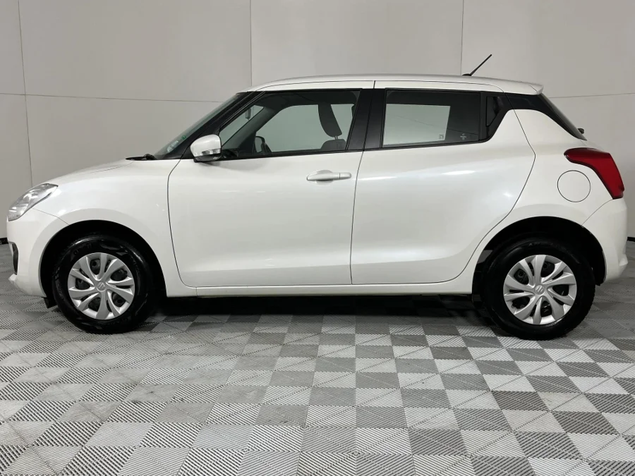 Used 2023 Suzuki Swift 1.2 GA - WeBuycars East London Used 2023 Suzuki Swift 1.2 GA - WeBuycars East London