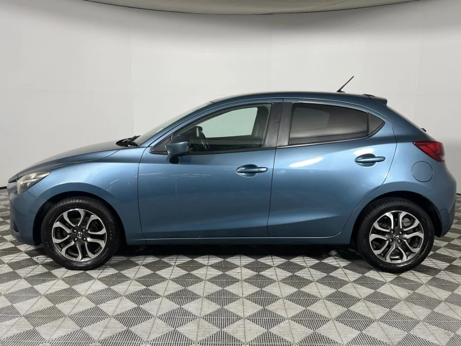 Used 2016 Mazda Mazda2 1.5 Individual manual - WeBuyCars Richmond Used 2016 Mazda Mazda2 1.5 Individual manual - WeBuyCars Richmond