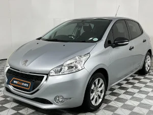 Used 2015 Peugeot 208 5-door 1.0 Access