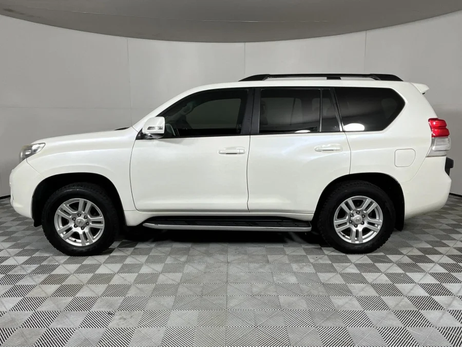 Used 2011 Toyota Land Cruiser Prado 3.0DT VX - WeBuyCars Riverhorse